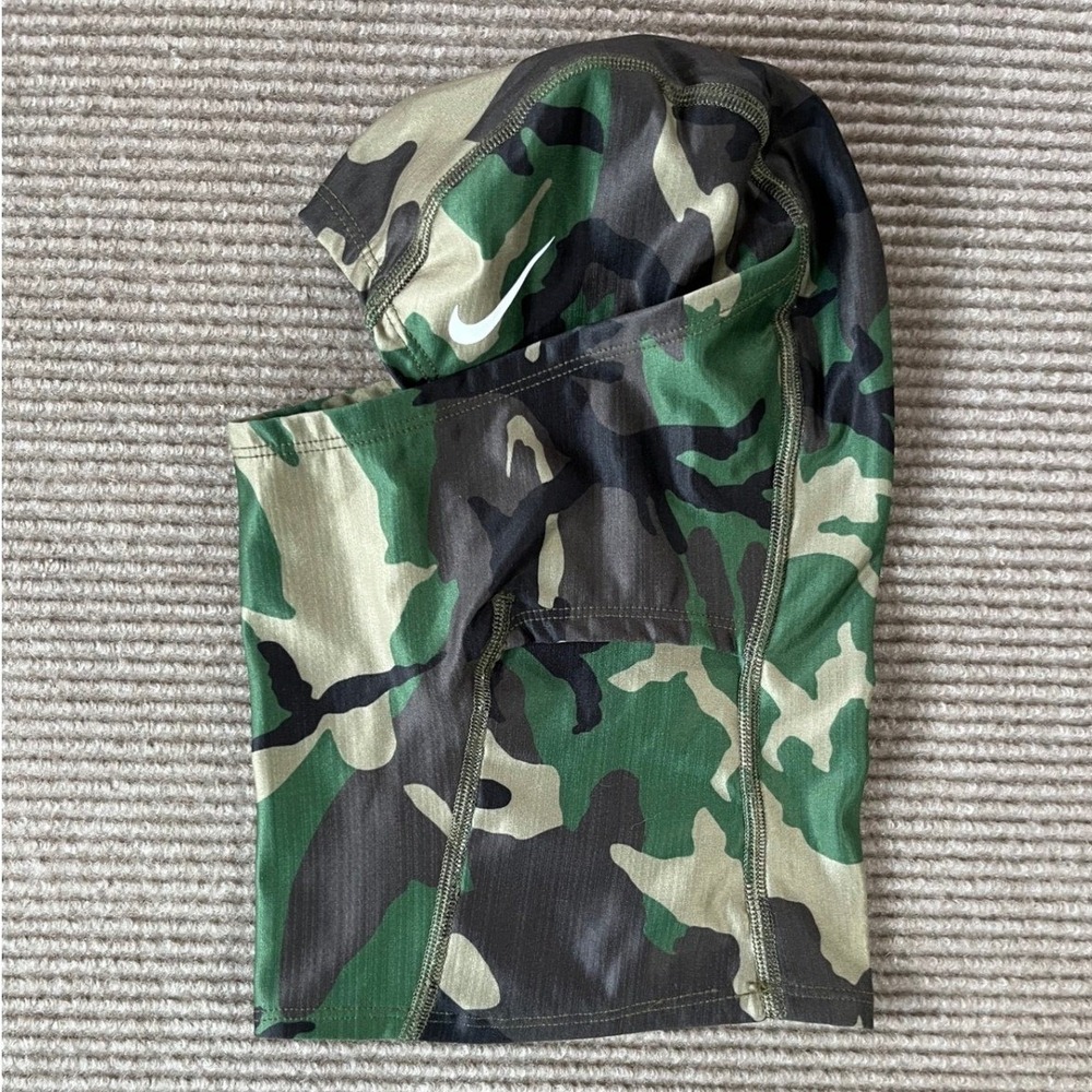 Nike Pro Hyperwarm Hood Balaclava Mens Green Camo Face Mask Size OS
